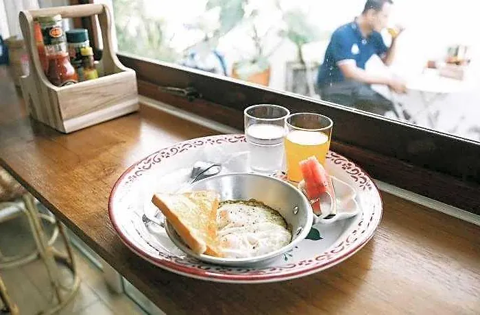 Morn-ing